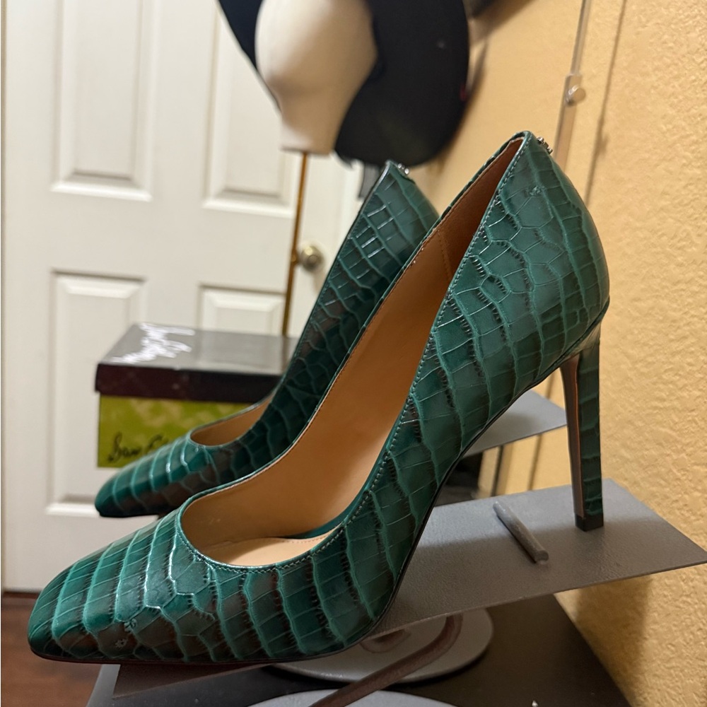 Sam Edelman Beth Croc Leather Pumps in Green Size 8.5 Pre owned. - Picture 3 of 4